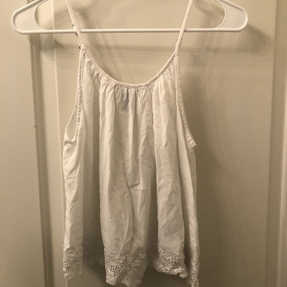 White crop tank top